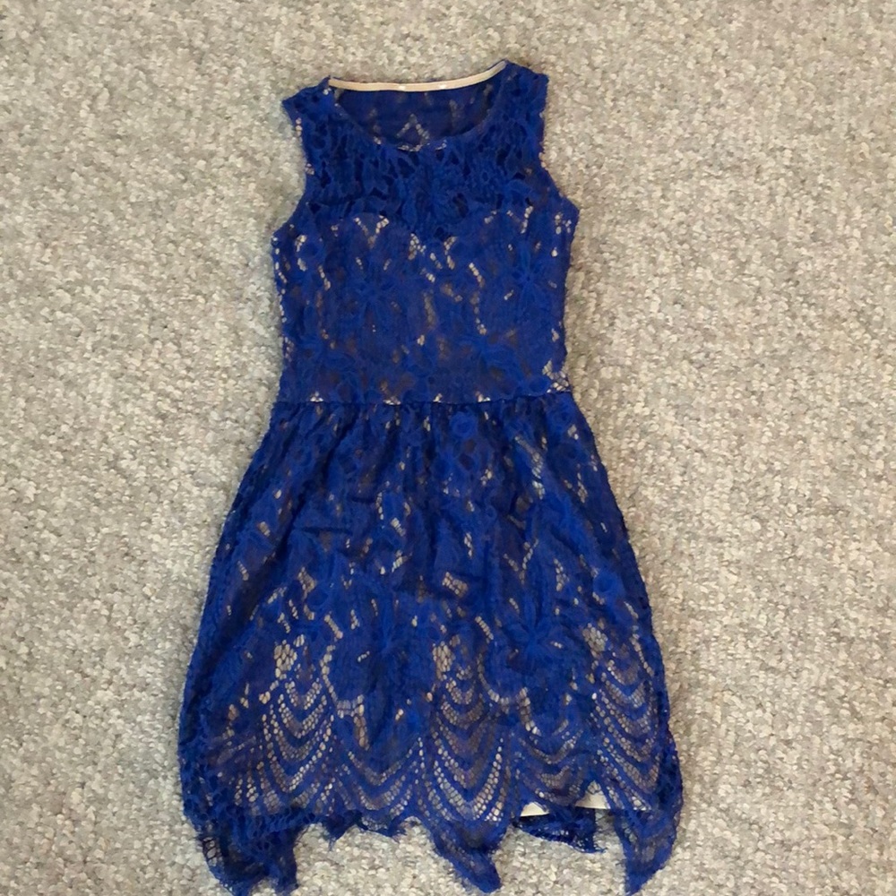Lace dress